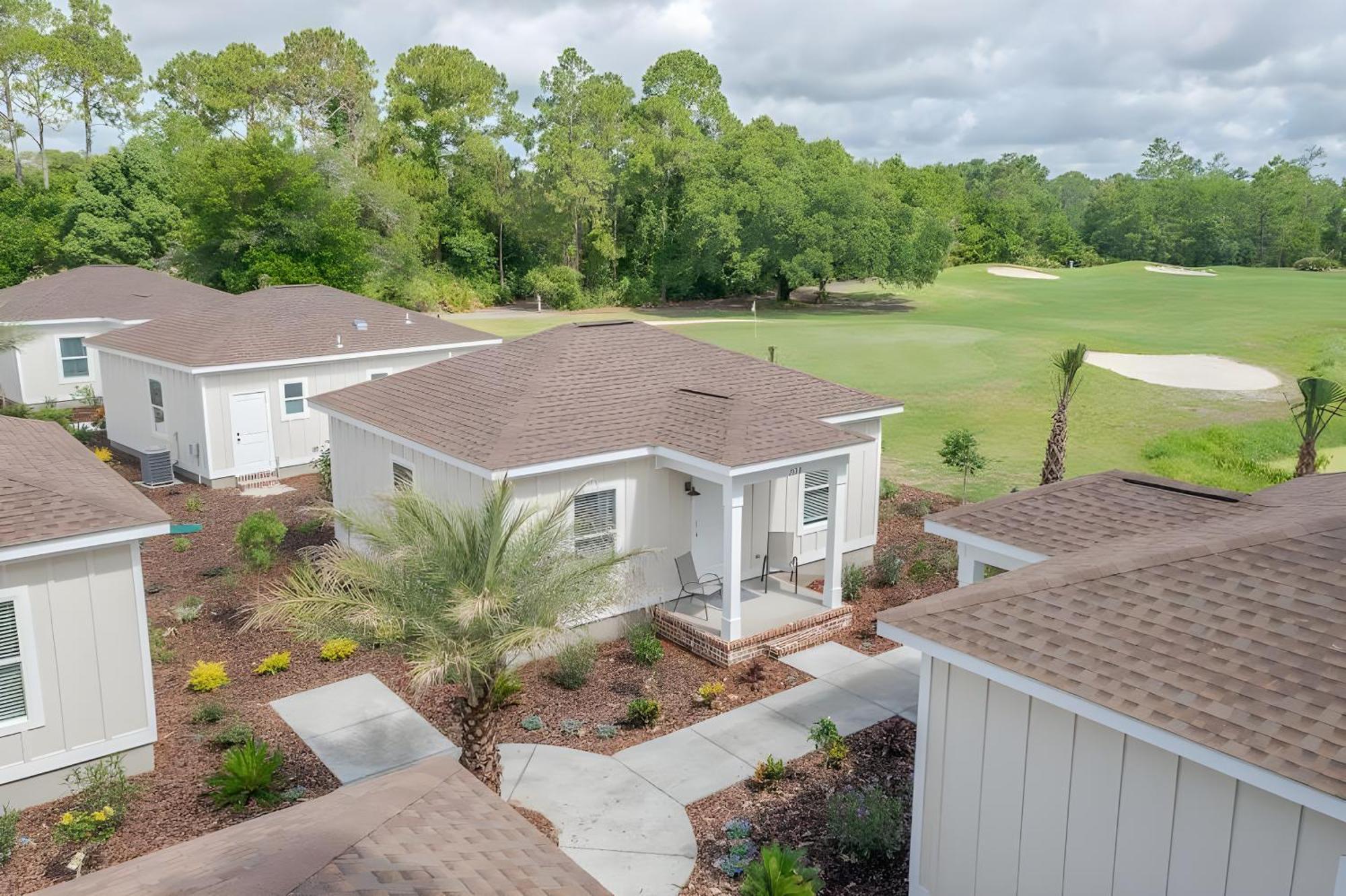 St James Bay Golf & Pickleball Resort Big Blackjack Landing Eksteriør billede